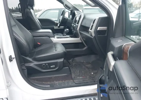 2016 Ford F-150 Lariat z USA, uszkodzony, nr VIN 1FTEW1EF4GKD65965